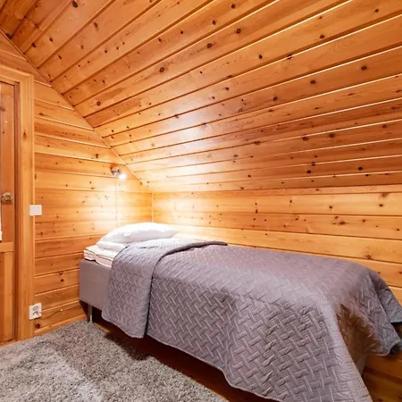 Holiday home Kaltiotievantie 2 Moekki 1 By Interhome